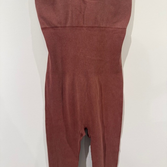 NWT PRETTY LITTLE THING Plus Rust Acid Wash Seamless Ribbed Strappy Unitard‎ XXL - Picture 5 of 9